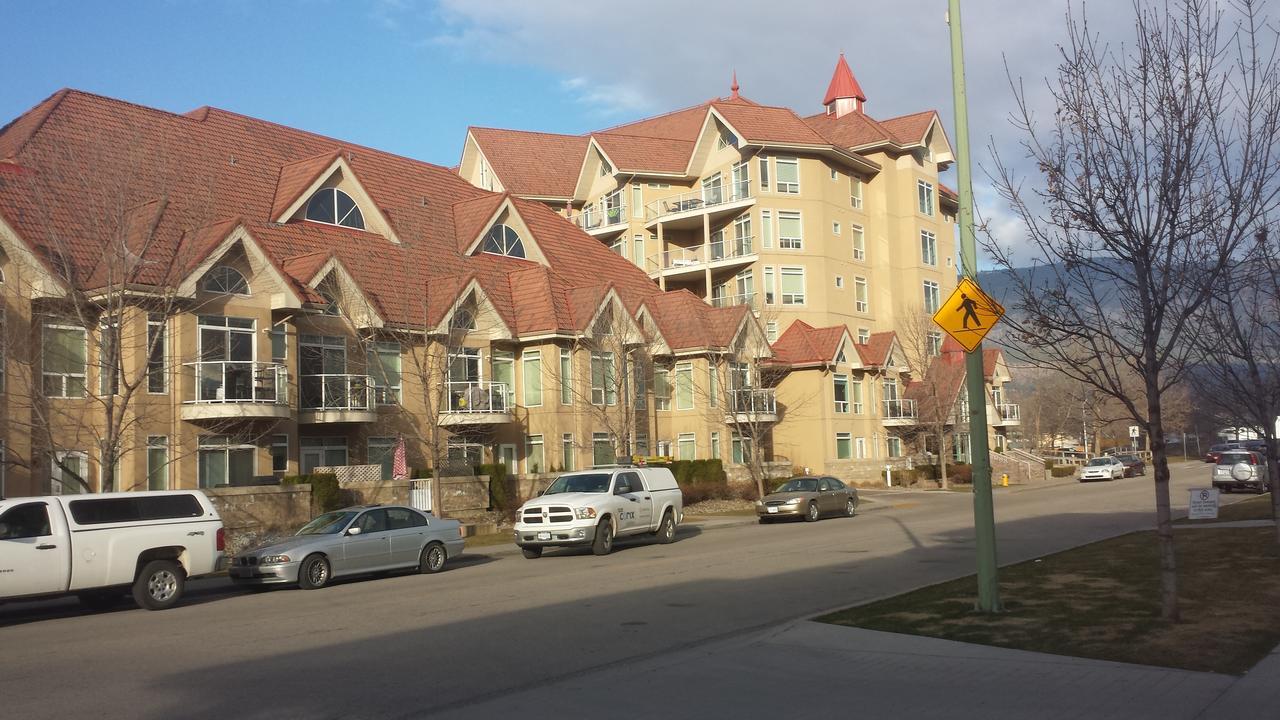 Kelowna Discovery Exterior foto
